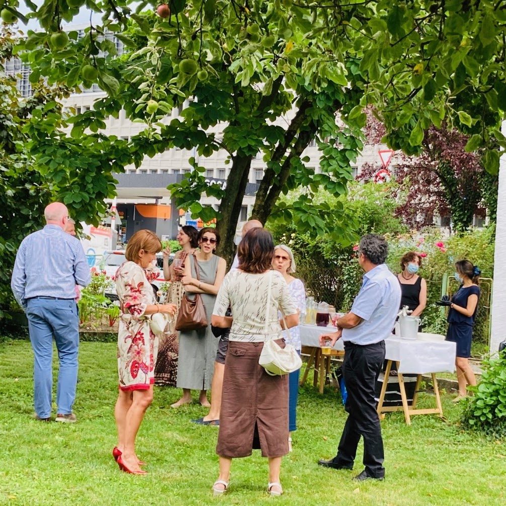 Rassemblement convivial en plein air organisé par l'association